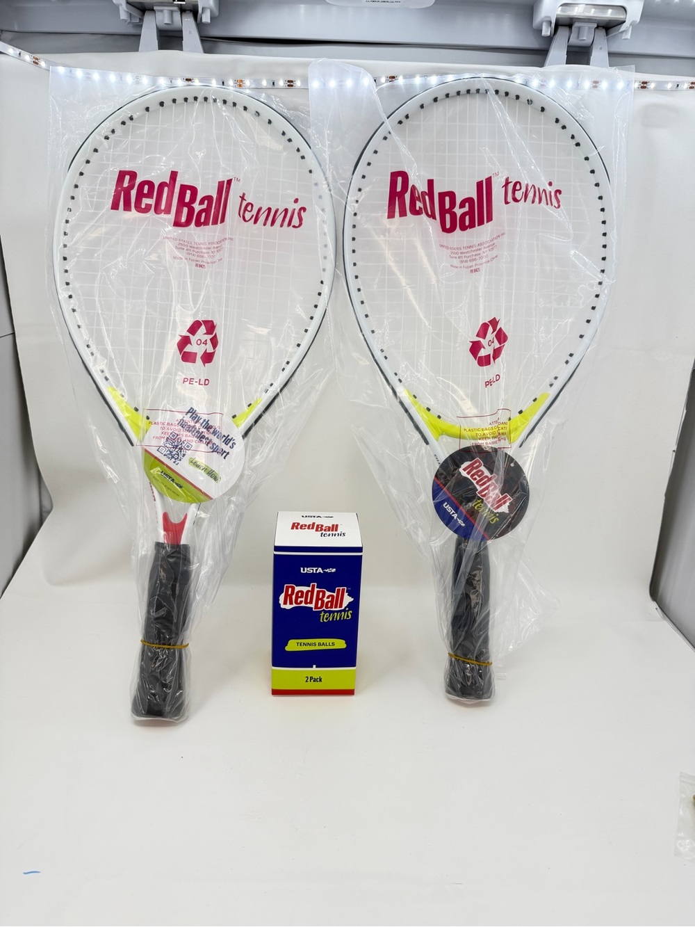 New USTA Red Ball Tennis Starter Pack 2  Racquet & 2 Balls